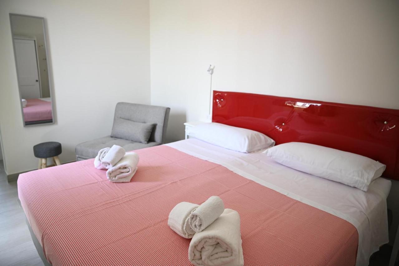 Casa Donna Francy City Center Наполи Екстериор снимка