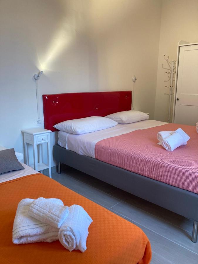 Casa Donna Francy City Center Наполи Екстериор снимка